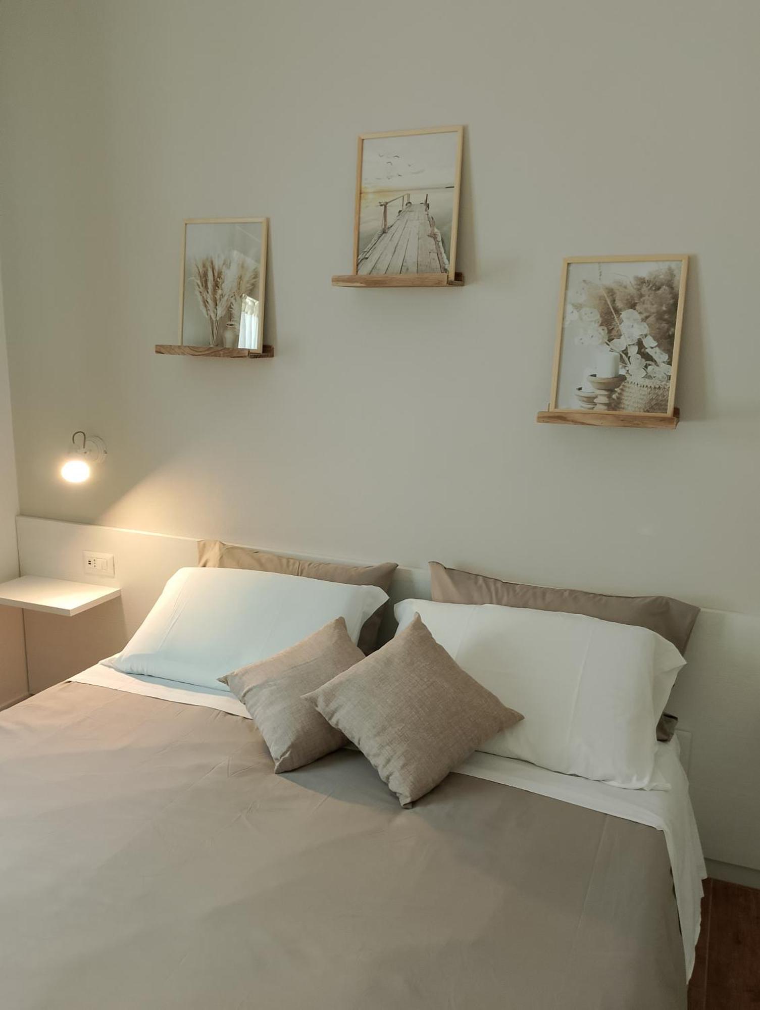 Mavi Rooms San Gavino Monreale Eksteriør bilde