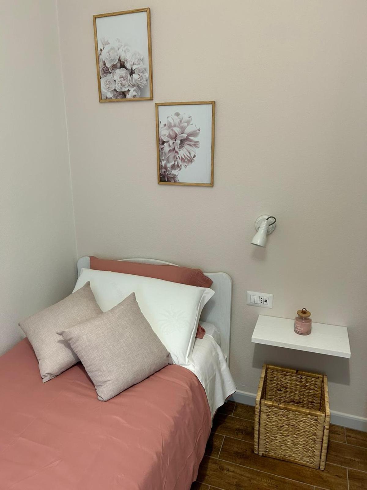 Mavi Rooms San Gavino Monreale Eksteriør bilde